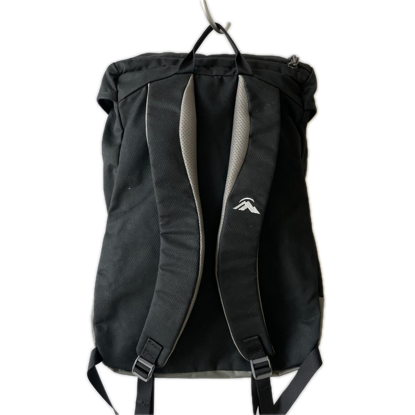 リュック・デイパック macpac ブラック