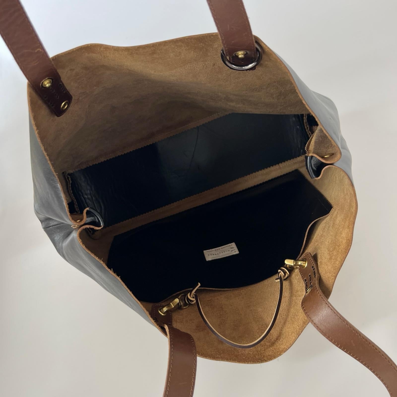 ショルダーバッグ BOX TOTE BAG -LEATHER 馬革 黒 ブラウン