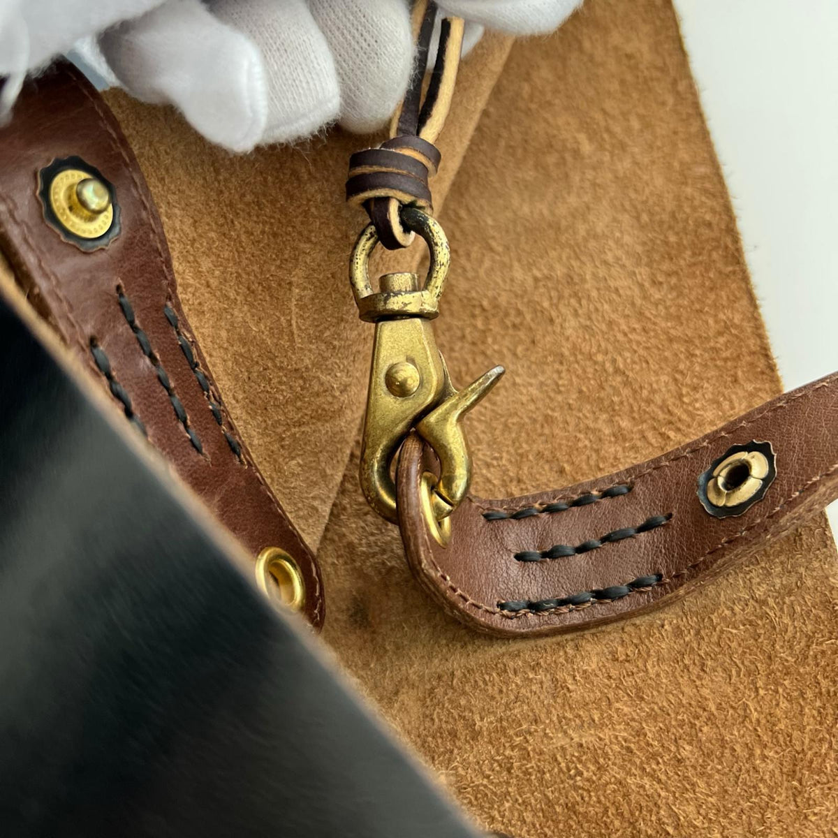 ショルダーバッグ BOX TOTE BAG -LEATHER 馬革 黒 ブラウン