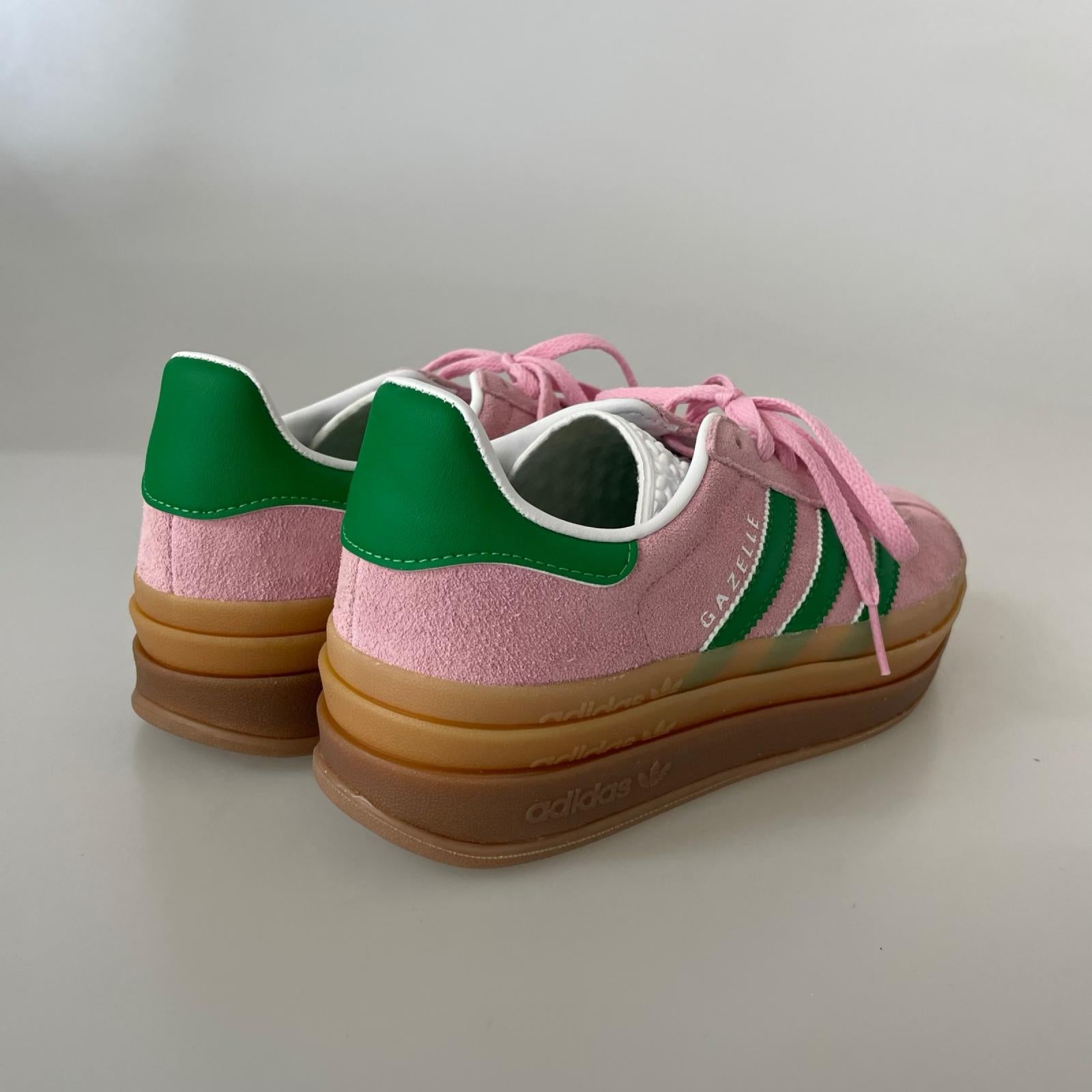 スニーカー GAZELLE BOLD W/23.5/IE0420 23.5cm (US5 1/2 UK5 EU37) ピンク