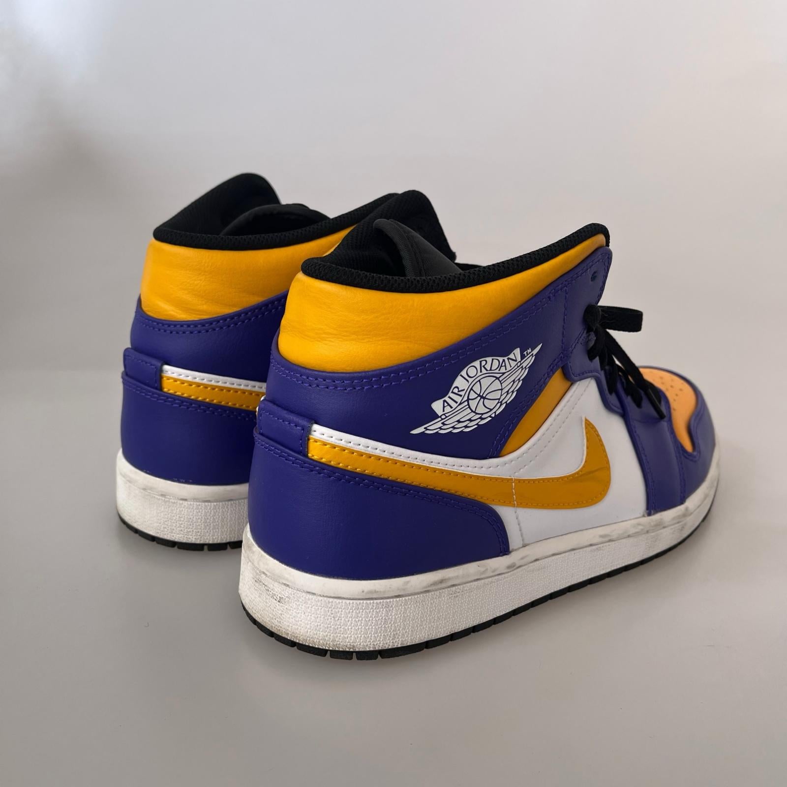 スニーカー AIR JORDAN 1 MID LAKERS 28cm 28cm (US10 UK9 1/2 EU46)