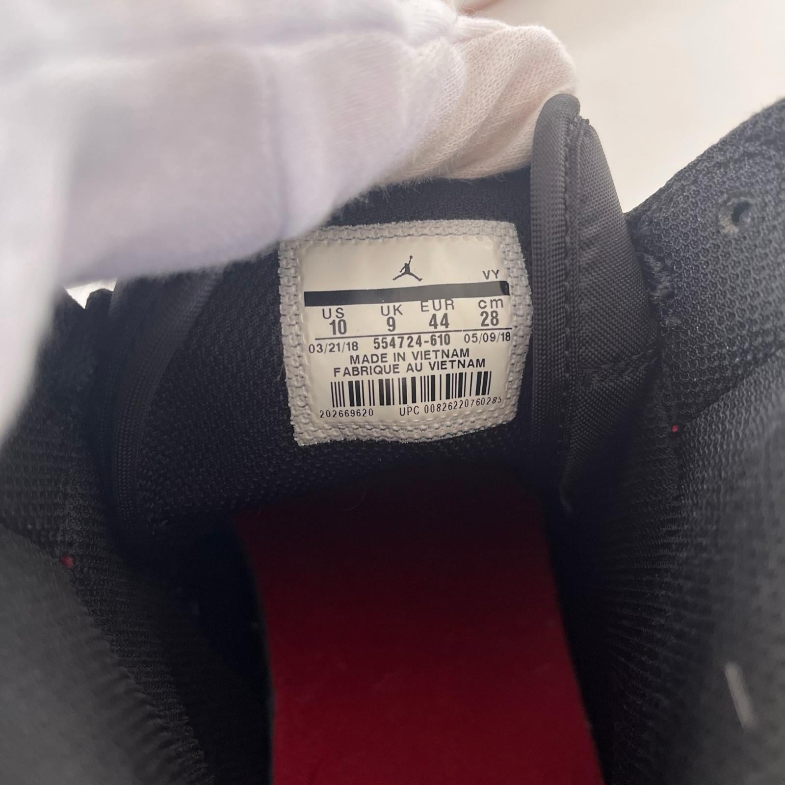 スニーカー AIR JORDAN 1 MID 赤 28cm 28cm (US10 UK9 1/2 EU46)