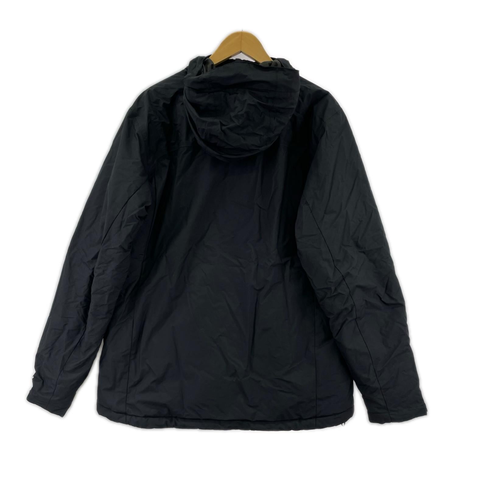 ジャケット インシュレイテッド 黒 (M) M ブラック