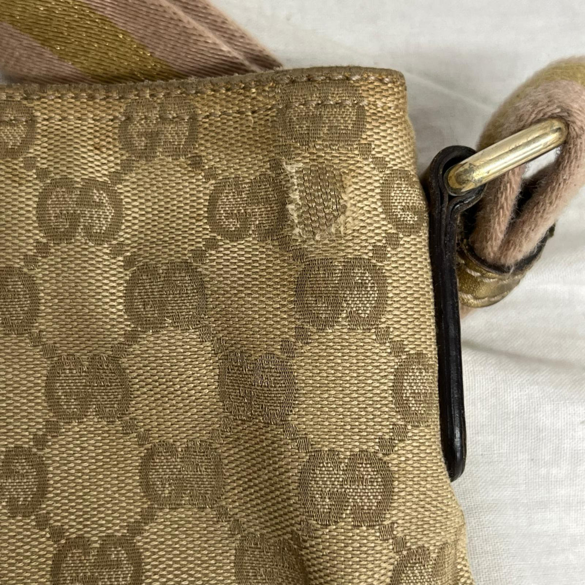 GUCCI GGキャンバス 189749 ショルダーバッグ
