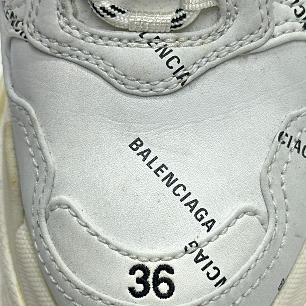Triple S Allover ホワイト