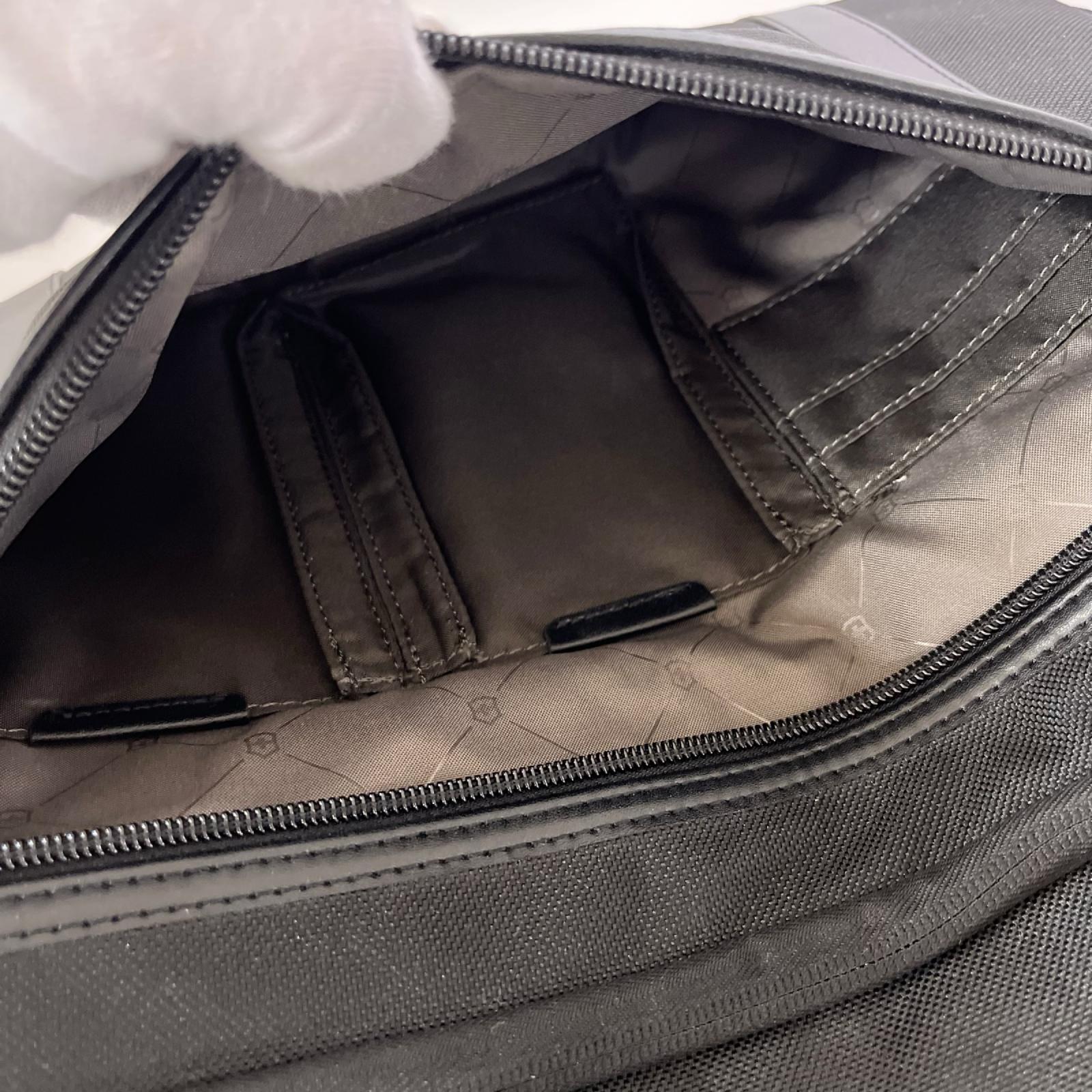 ブリーフケース VICTORINOX 2WAY バッグ ブラック