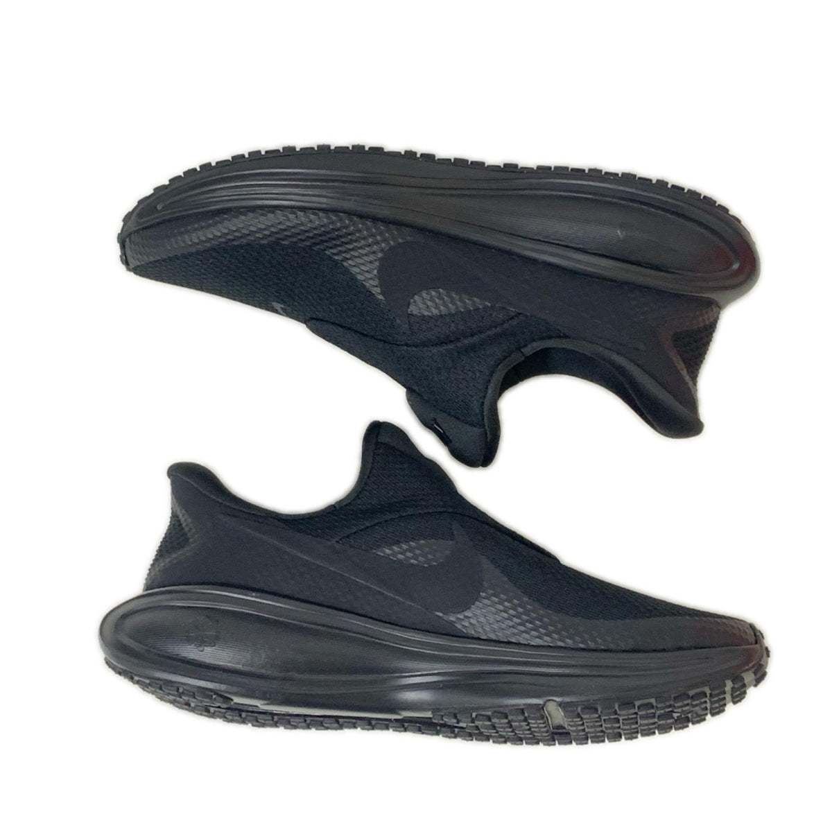 スニーカー Nike Women's Revolution 8 EasyOn 23.5cm ブラック 23.5cm (US5 1/2 UK5 EU37) ブラック