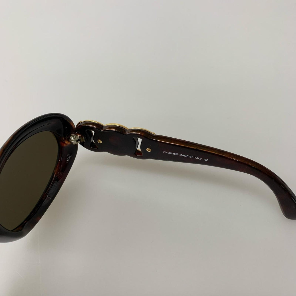 その他アクセサリー CHARME ロゴ金具 デザインテンプル オーバルサングラス ハバナ ブラウン