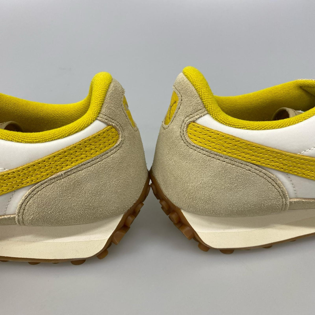 スニーカー PUMA EASY RIDER VINTAGE 399028-51 (28) 28cm (US10 UK9 1/2 EU46)