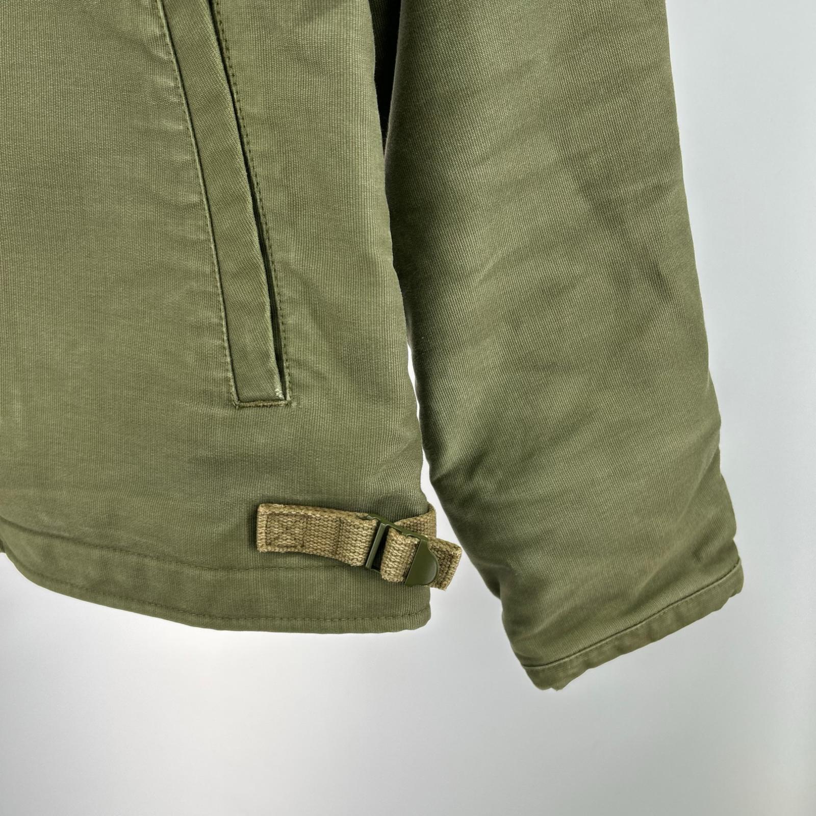 ミリタリージャケット U.S.NAVY A-2 デッキジャケット カーキ 38-40 M カーキ