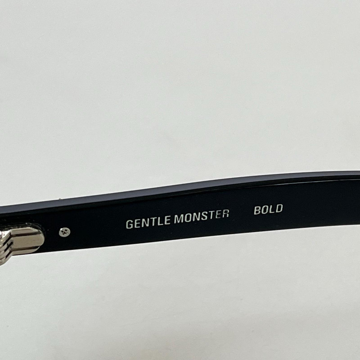 その他アクセサリー GENTLE MONSTER SOUND NET サングラス 黒 ブラック