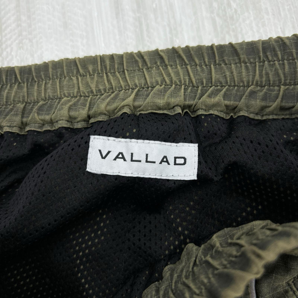 パンツ VALLAD フェードトラックパンツ 緑 (L) L カーキ