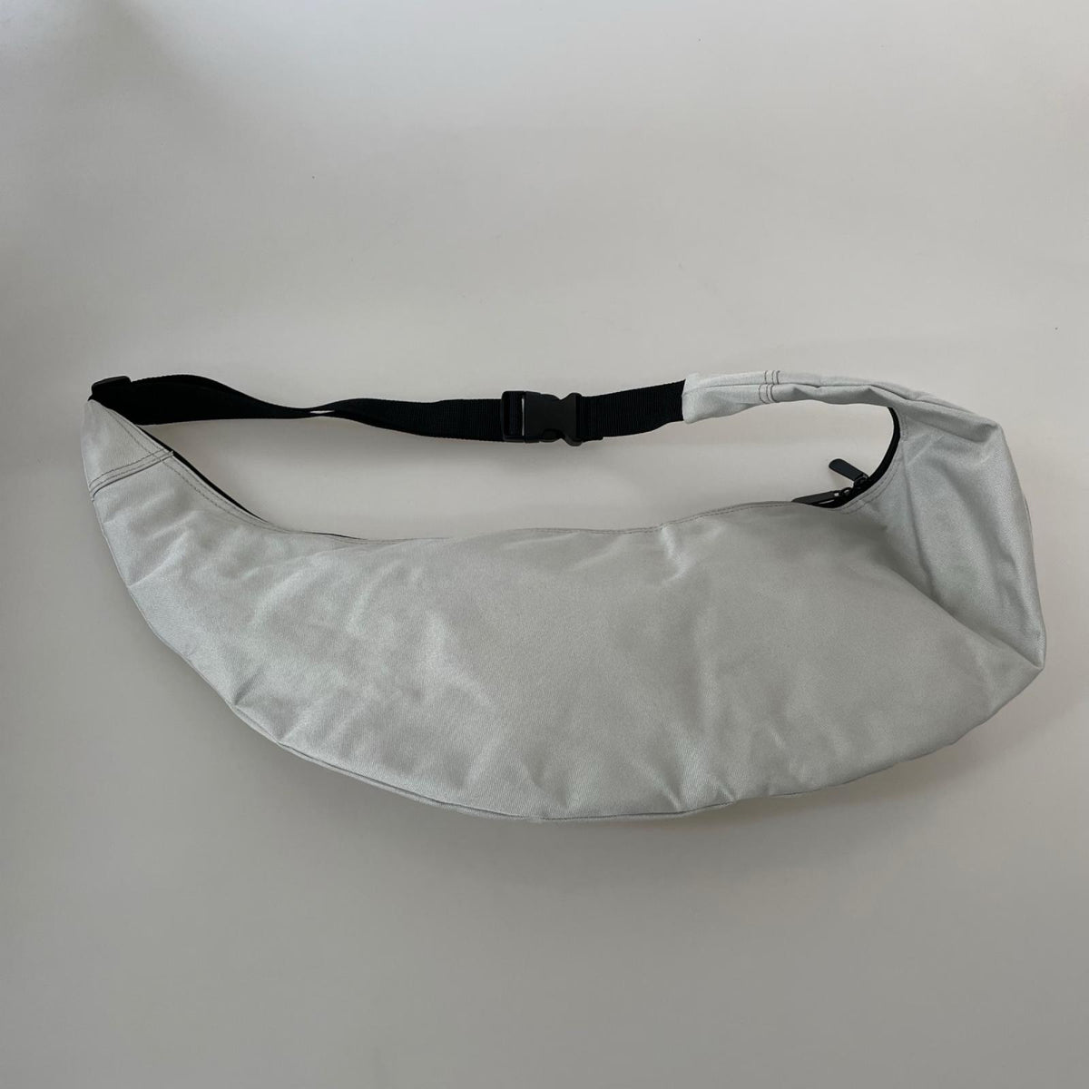 ショルダーバッグ Maps Sling bag グレー グレー