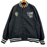 ジャケット ルーズシルエットバックプリントスタジャン TMPCJK9 黒 (XL) ブラック