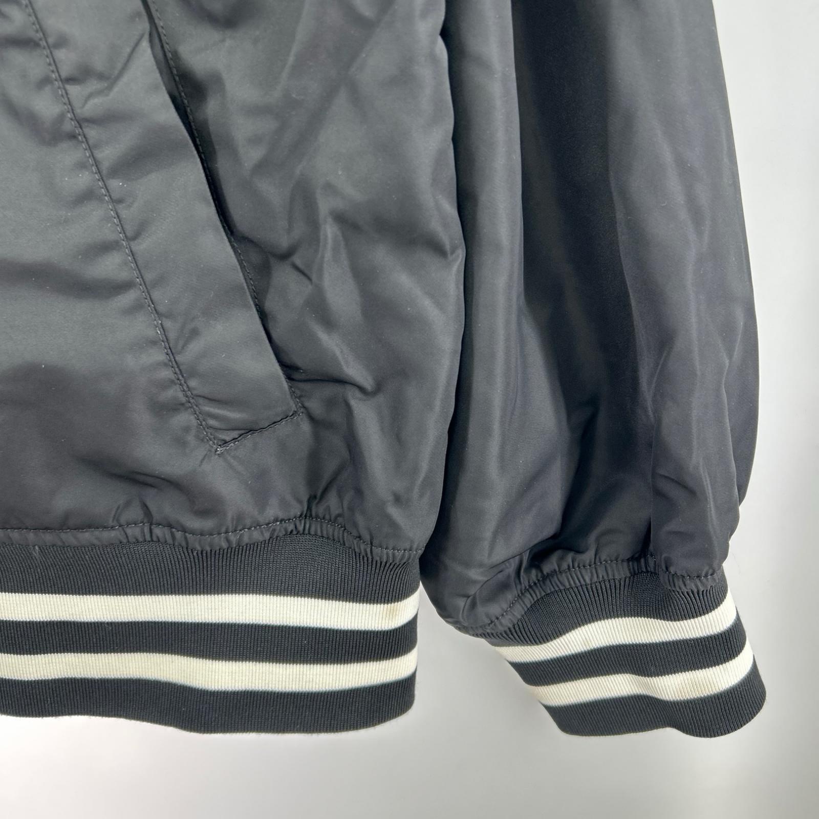 ジャケット ルーズシルエットバックプリントスタジャン TMPCJK9 黒 (XL) ブラック