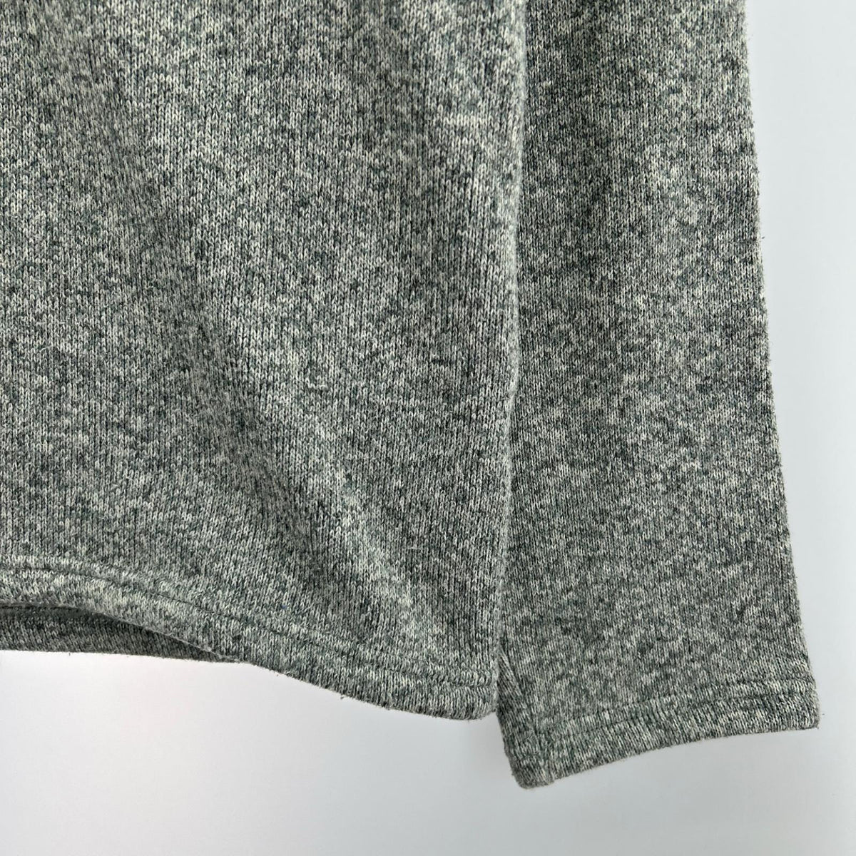 ニット BETTER SWEATER HENLEY PULLOVER/グレー M グレー