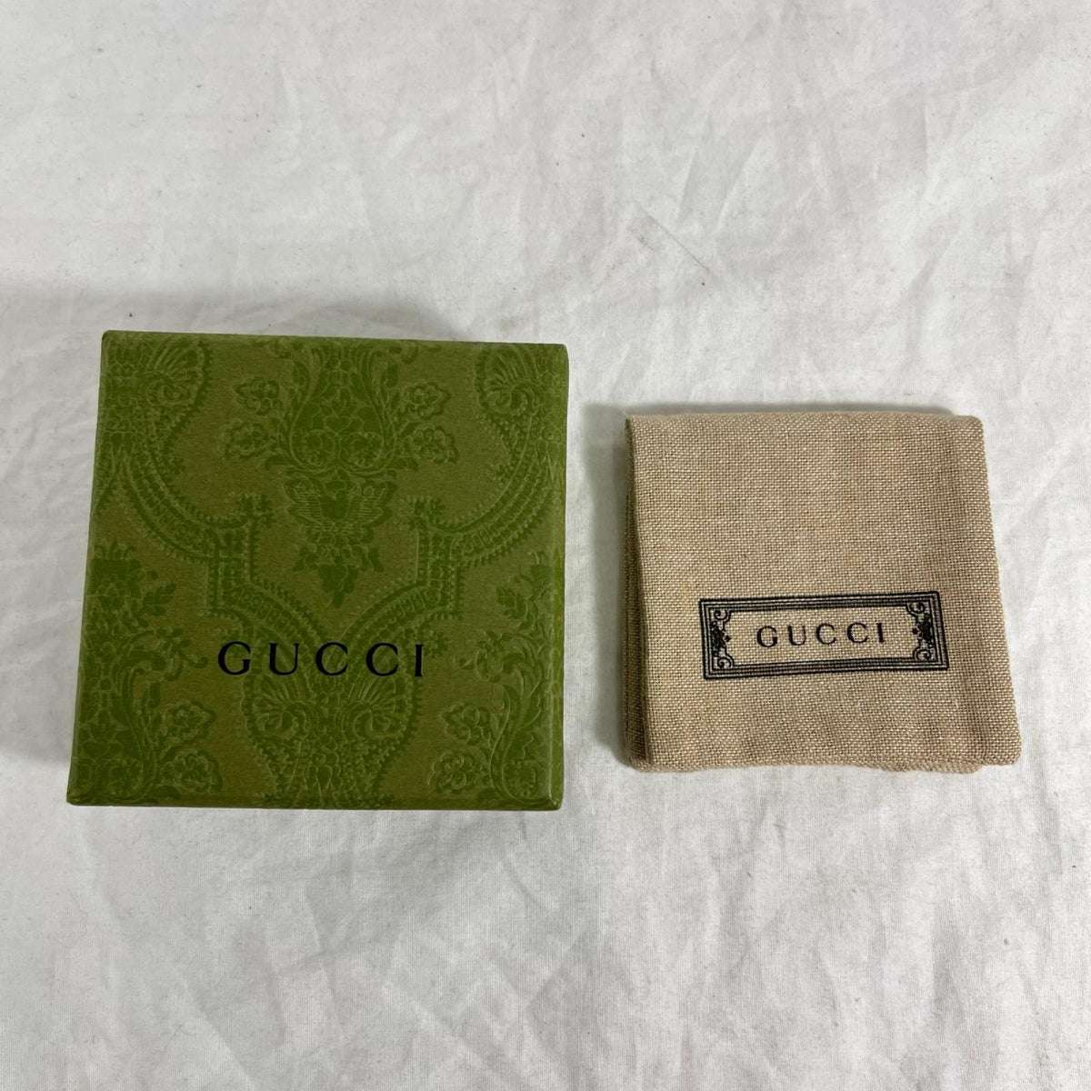 GUCCI GGマーモント ピアス