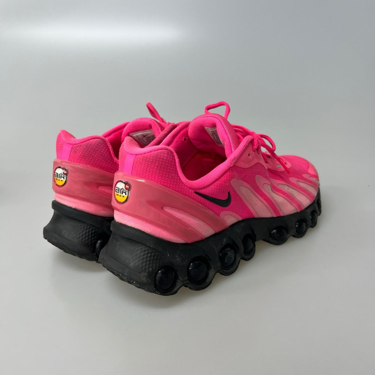 スニーカー Air Max Dn8 Hyper Pink FQ7860-600 28cm (US10 UK9 1/2 EU46)