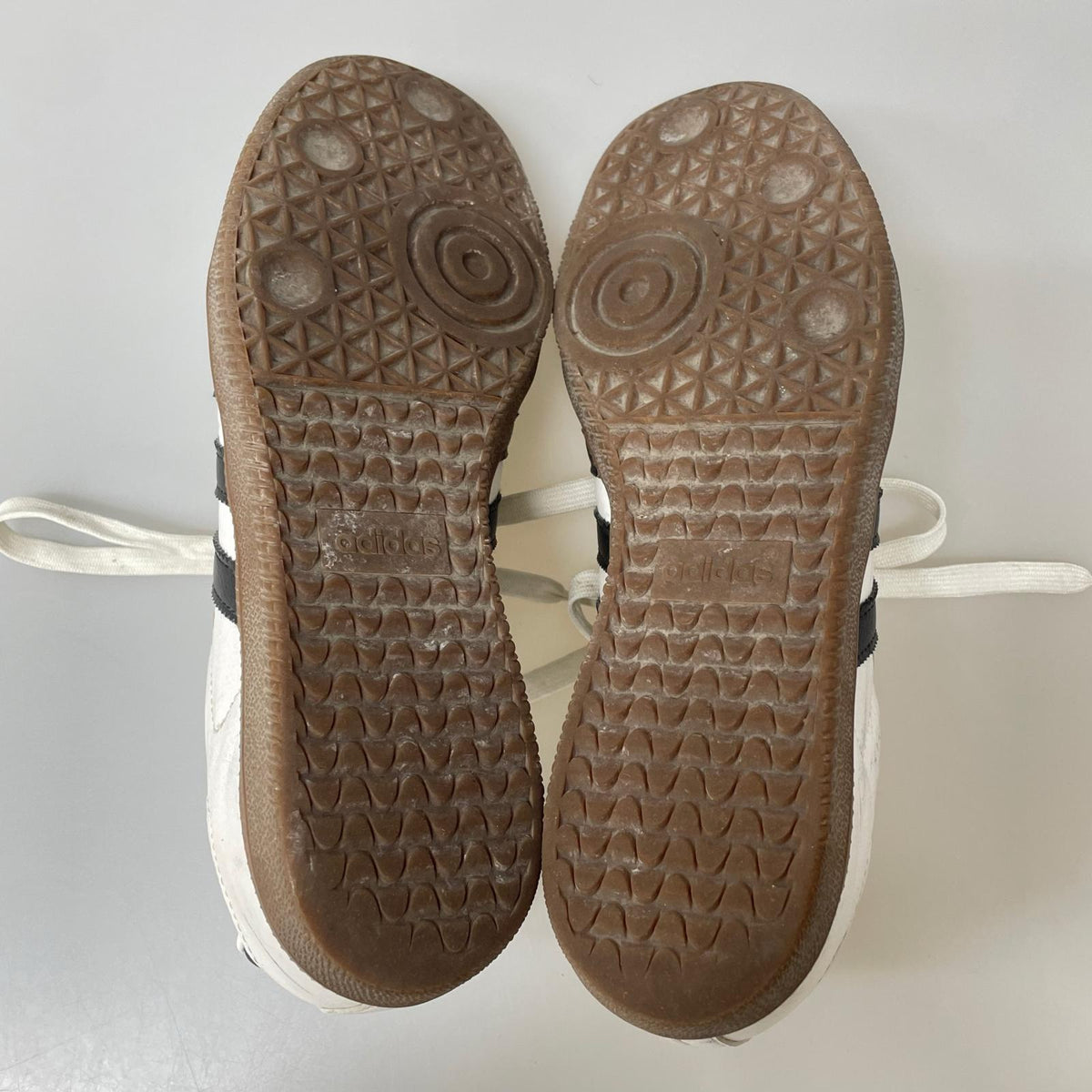 スニーカー SAMBA VEGAN WHT 26 26cm (US8 UK7 1/2 EU42) ホワイト