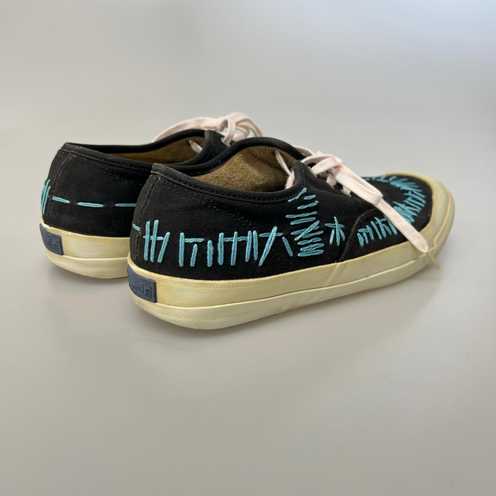 スニーカー Keds 刺繍 スニーカー(28.5cm) ブラック ブラック