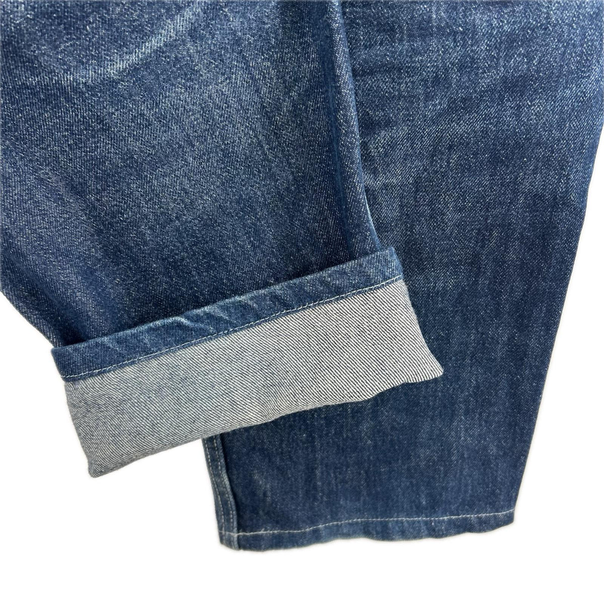 デニムパンツ Levi's SILVERTAB STRAIGHT デニムパンツW32L32 インディゴ