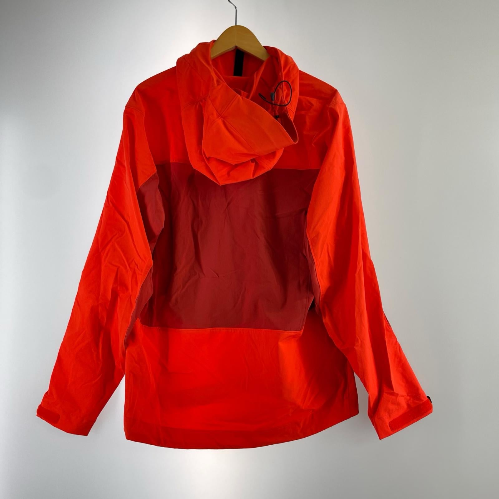 マウンテンパーカー SERRATUS HOODY 赤 S S レッド