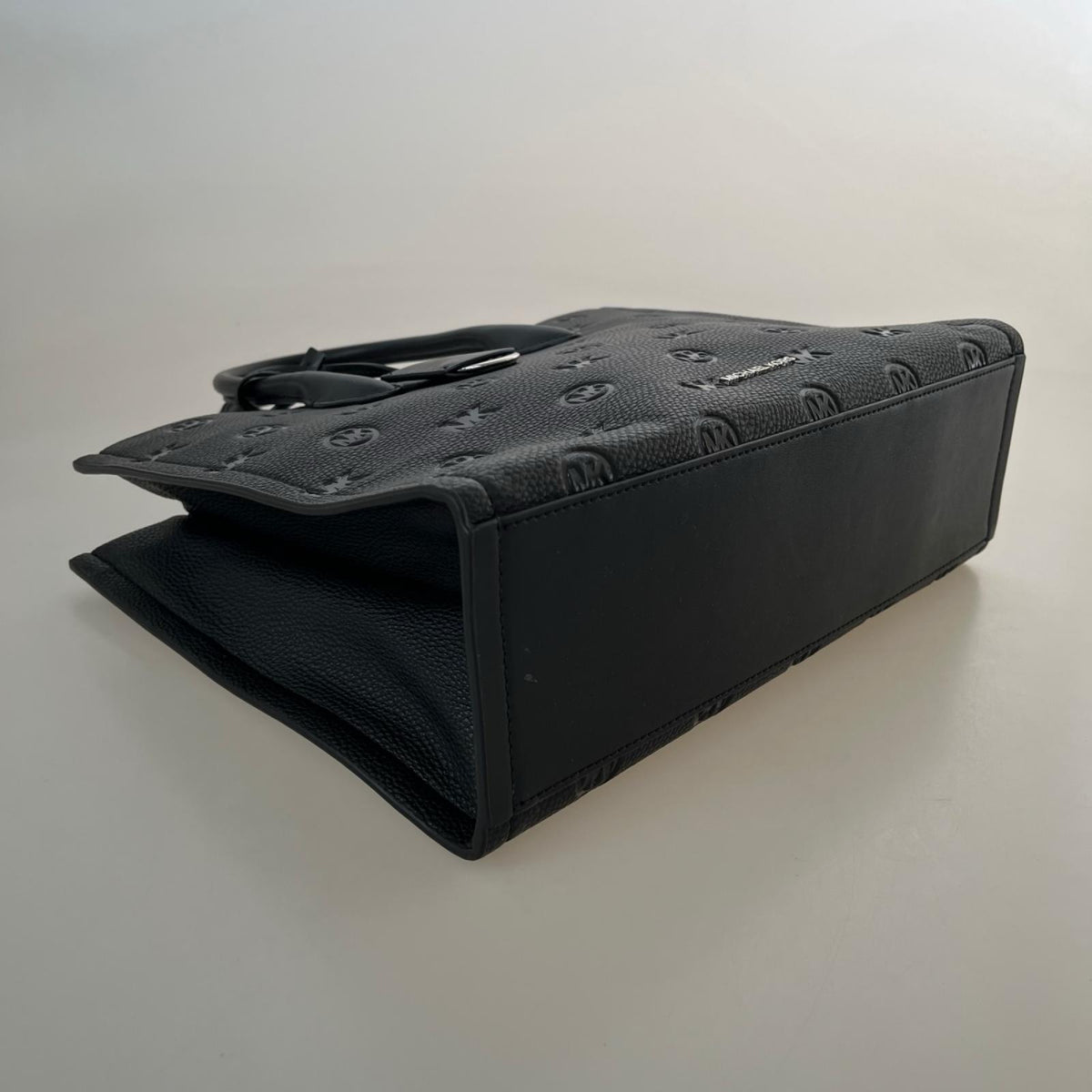 トートバッグ 2WAYトート 黒 ブラック