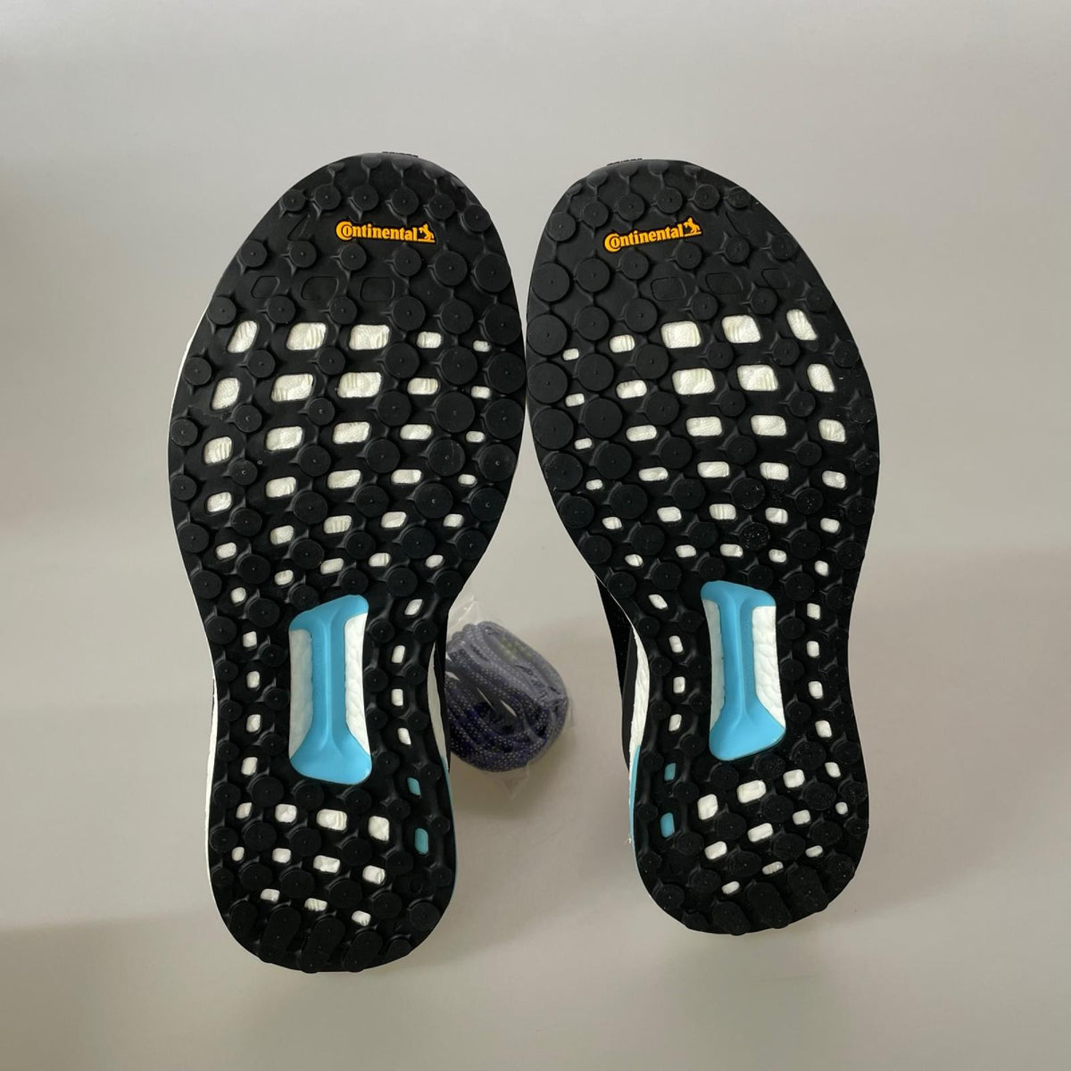スニーカー BB8041 SOLAR 27.5cm (US9 1/2 UK9 EU45)