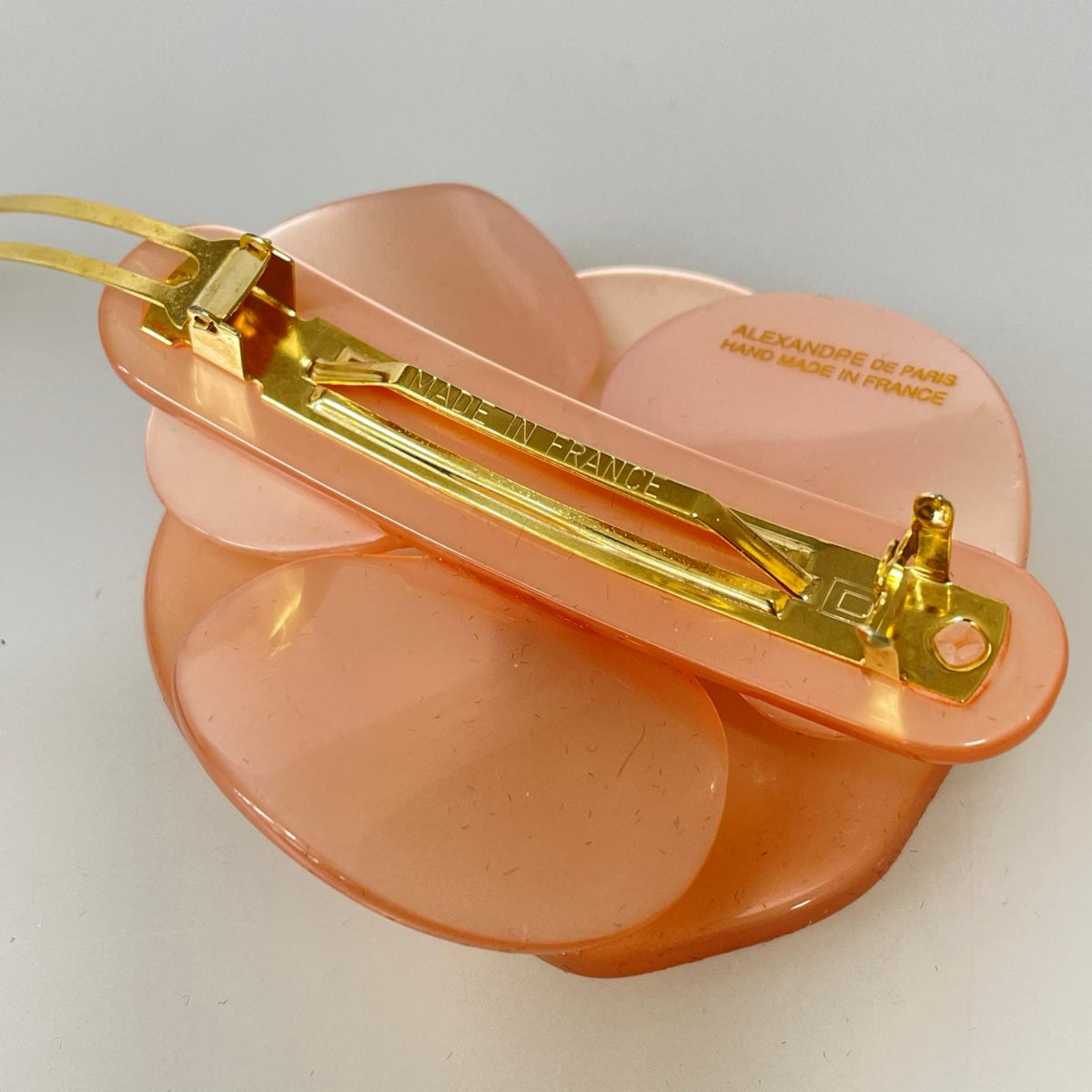 その他アクセサリー カメリアバレッタ 6cm フランス製 ピンク