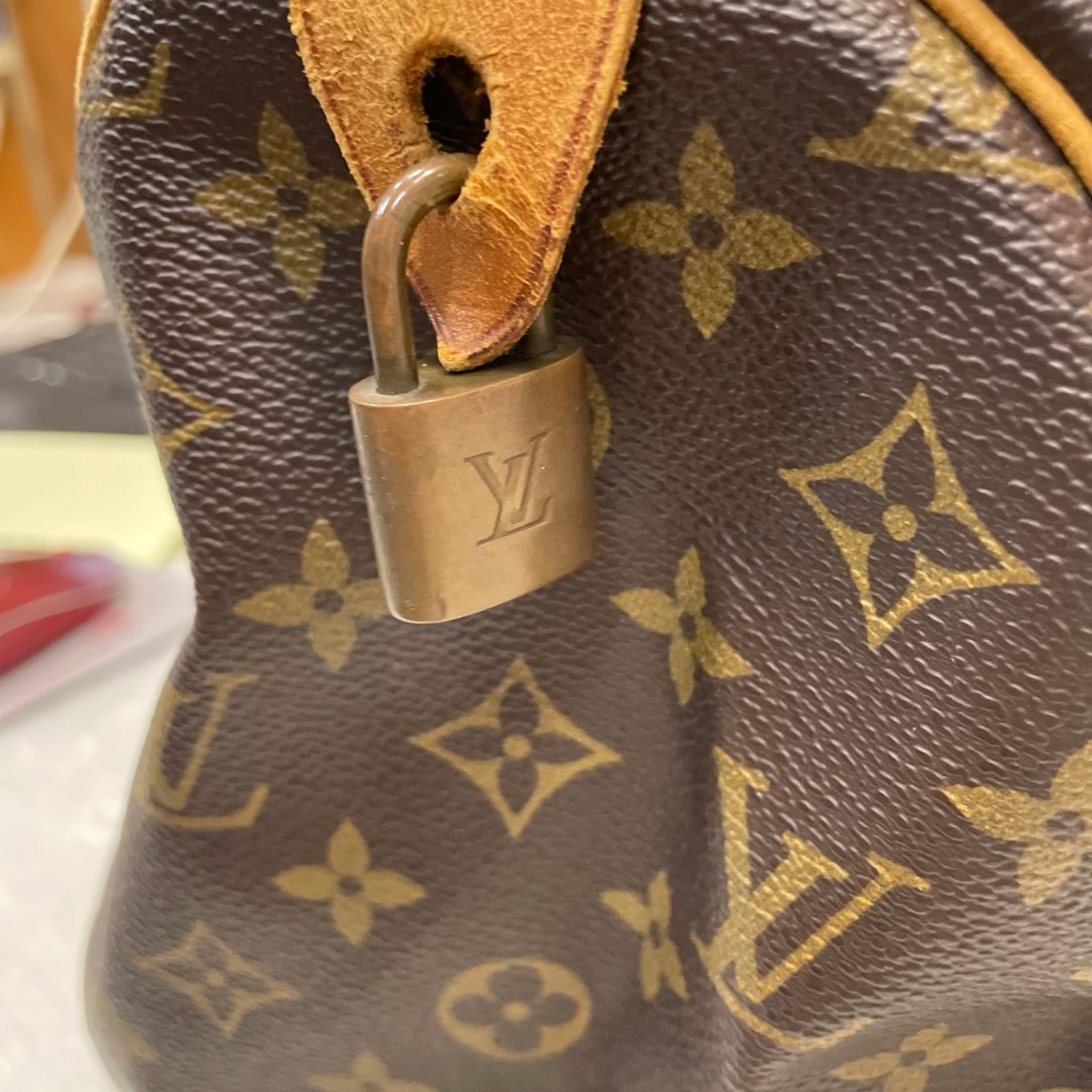 LOUIS VUITTON スピーディ35