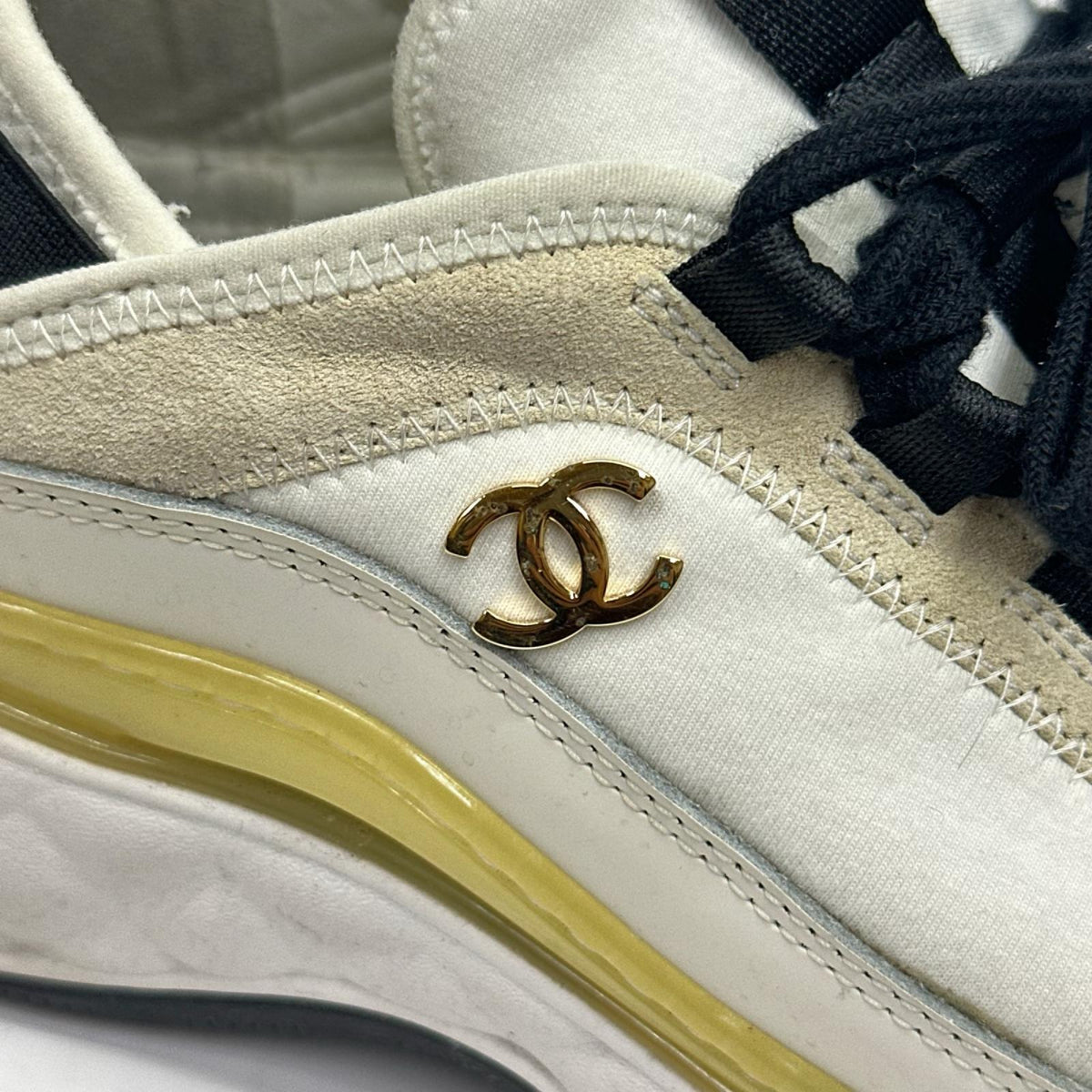 CHANEL スニーカー 白
