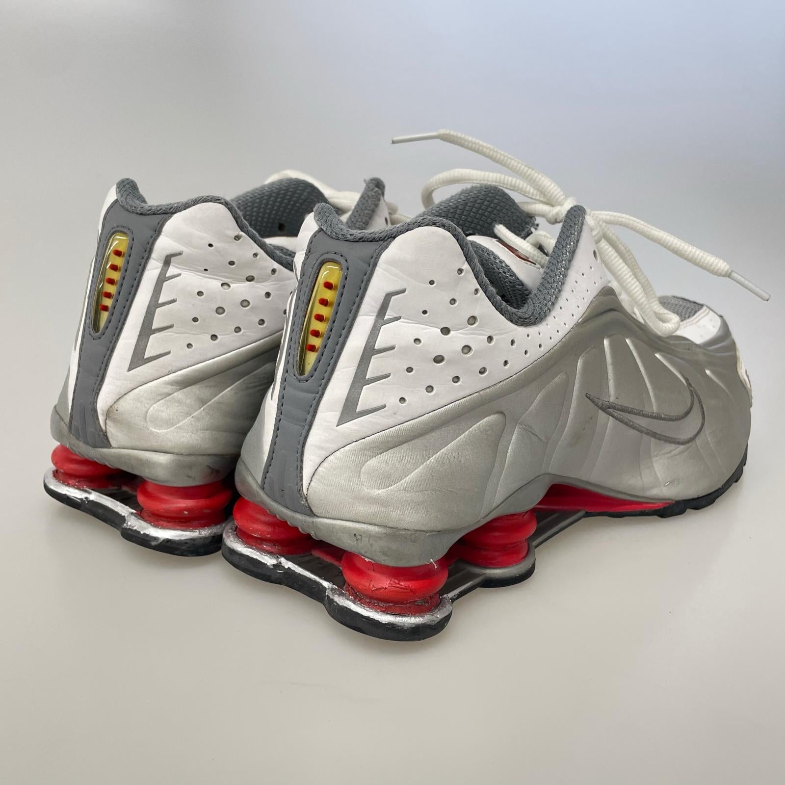スニーカー NIKE Shox BV1111-100(28.5cm) 28.5cm (US10 1/2 UK10 EU47) シルバー