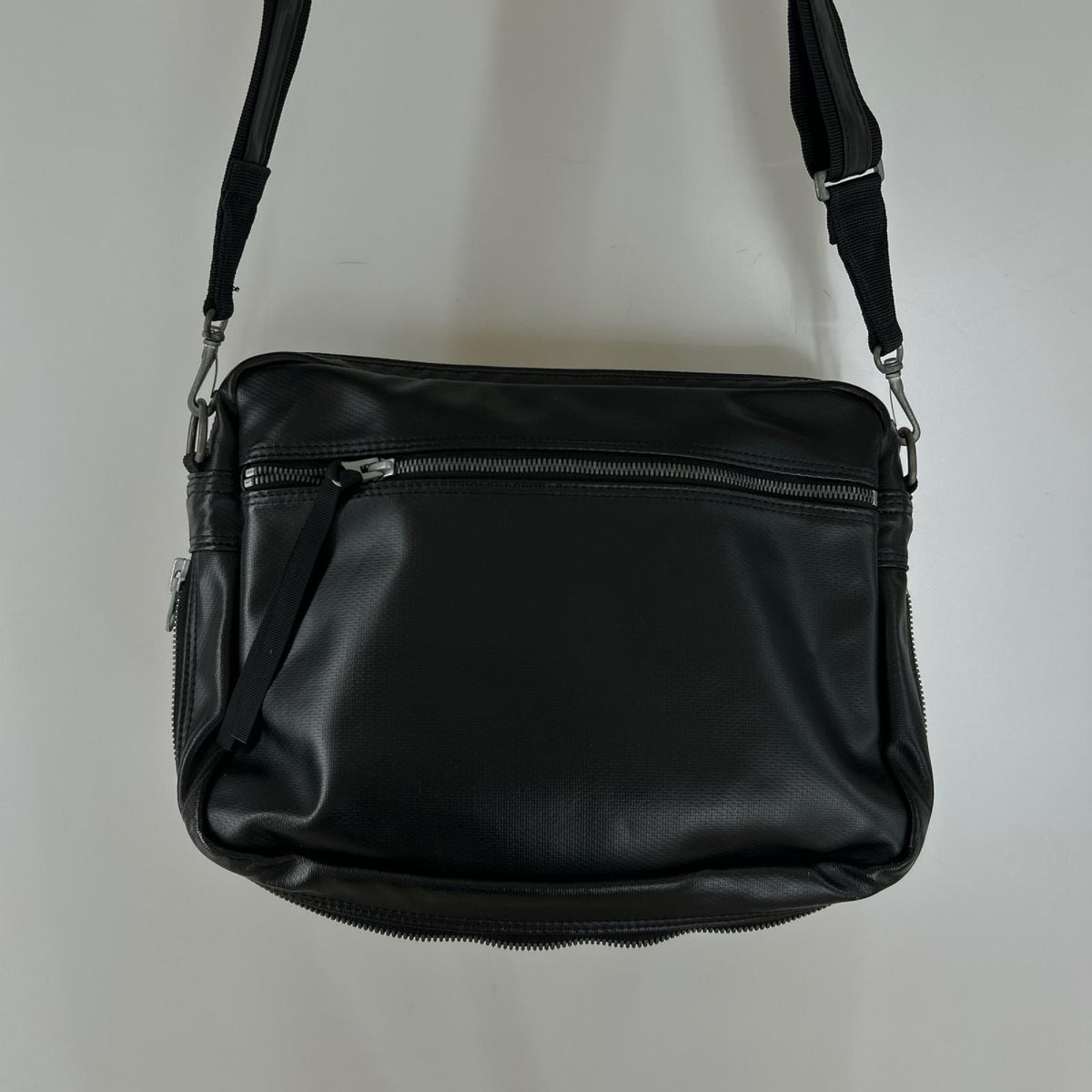 ショルダーバッグ LUGGAGE LABEL ショルダーバッグ ブラック ブラック