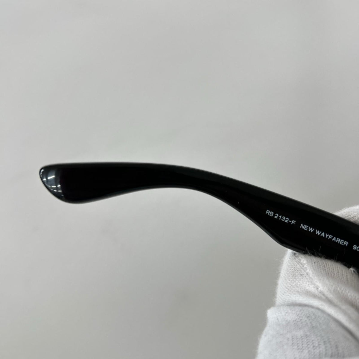 その他アクセサリー NEW WAYFARER サングラス RB2132-F 黒 ブラック