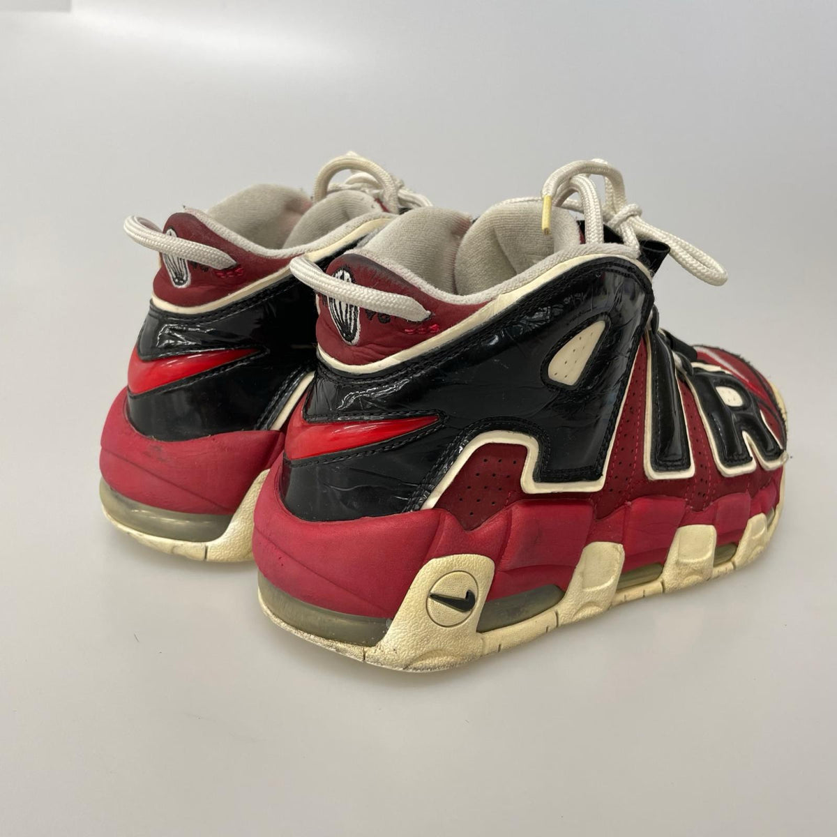 スニーカー AIR MORE UPTEMPO 96 RED 921948-600 27.0cm 27cm (US9 UK8 1/2 EU44)