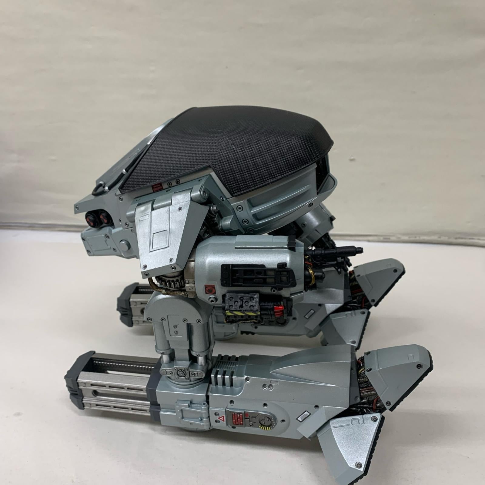 NECA ロボコップ ED-209 フィギュア/グッズ
