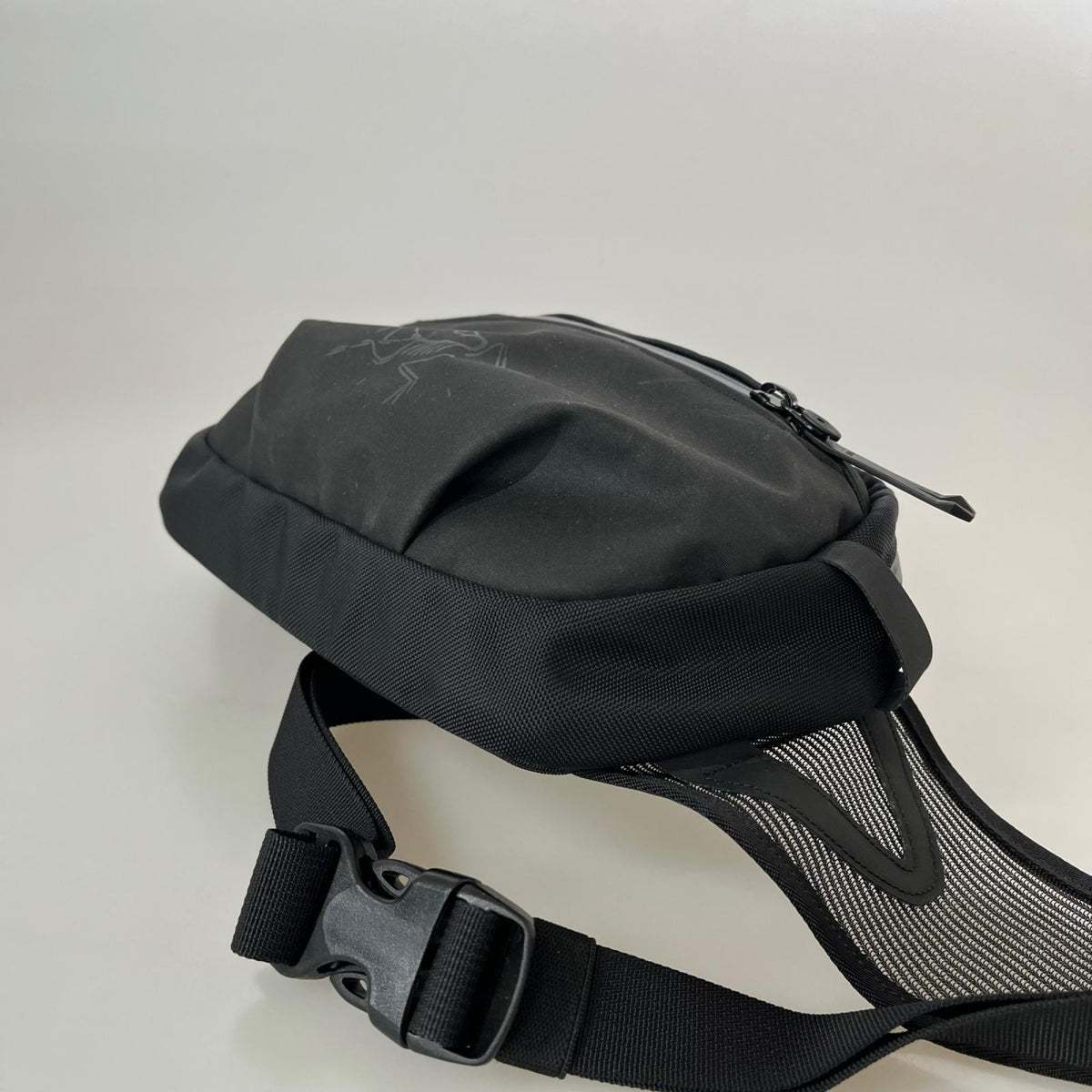 ショルダーバッグ Arro Waist Pack BLK ブラック