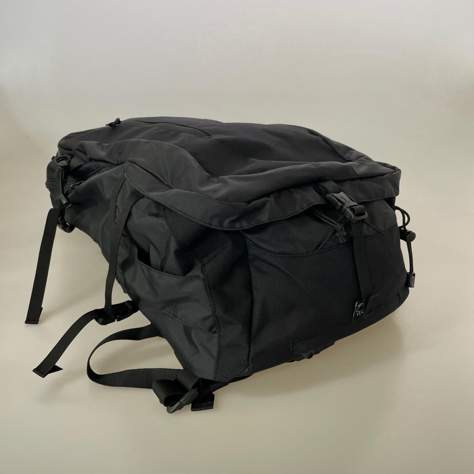 リュック・デイパック KULA 40 BLK MIS0629 ブラック