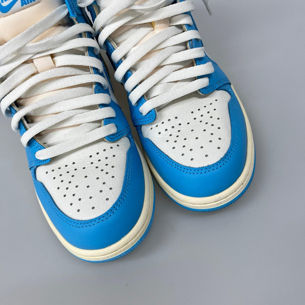 スニーカー Air Jordan 1 Retro High OG 27.0cm 27.5cm (US9 1/2 UK9 EU45)