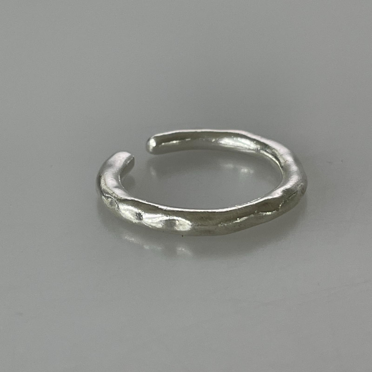その他アクセサリー イヤーカフ e.m SILVER シルバー