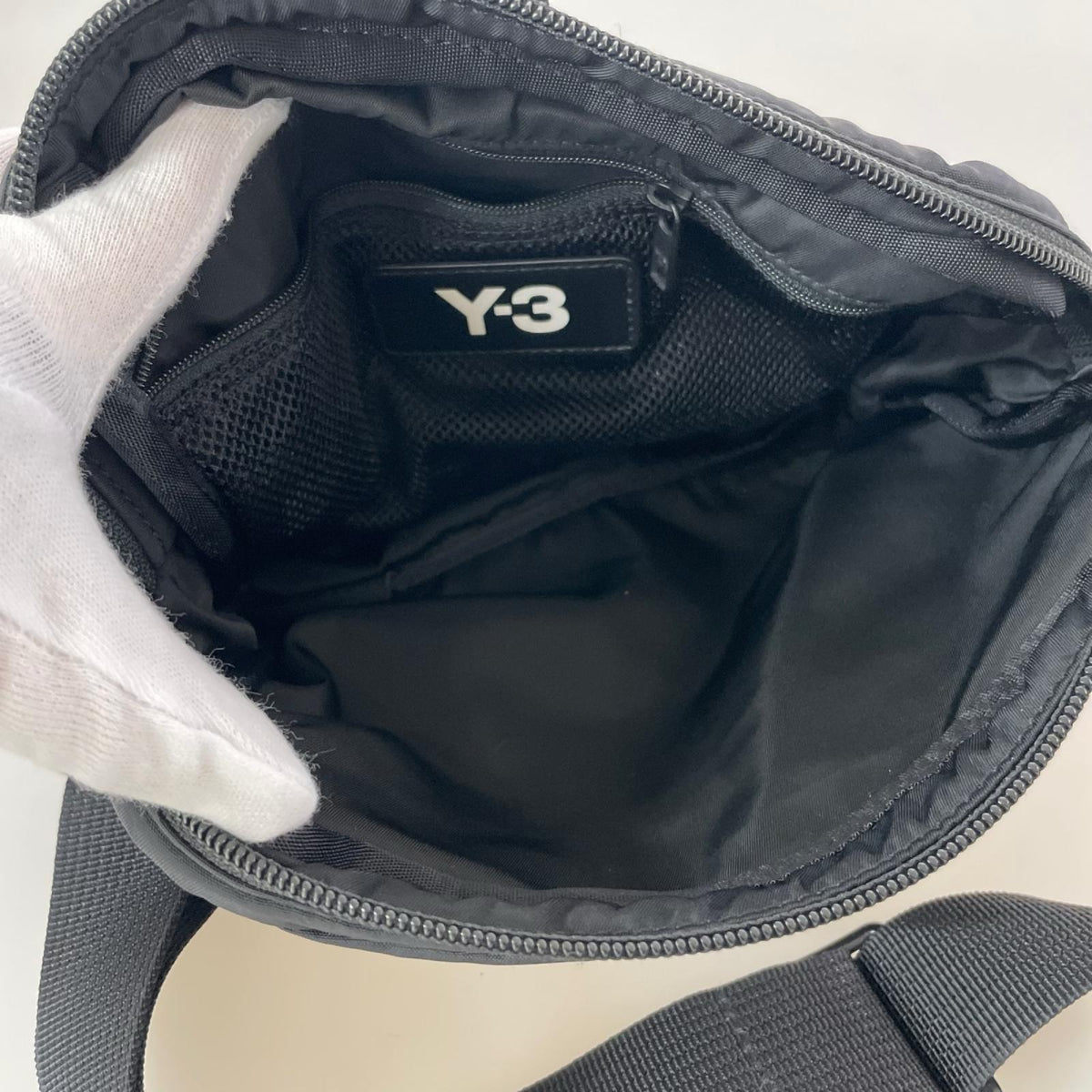 ショルダーバッグ SLING BAG ブラック