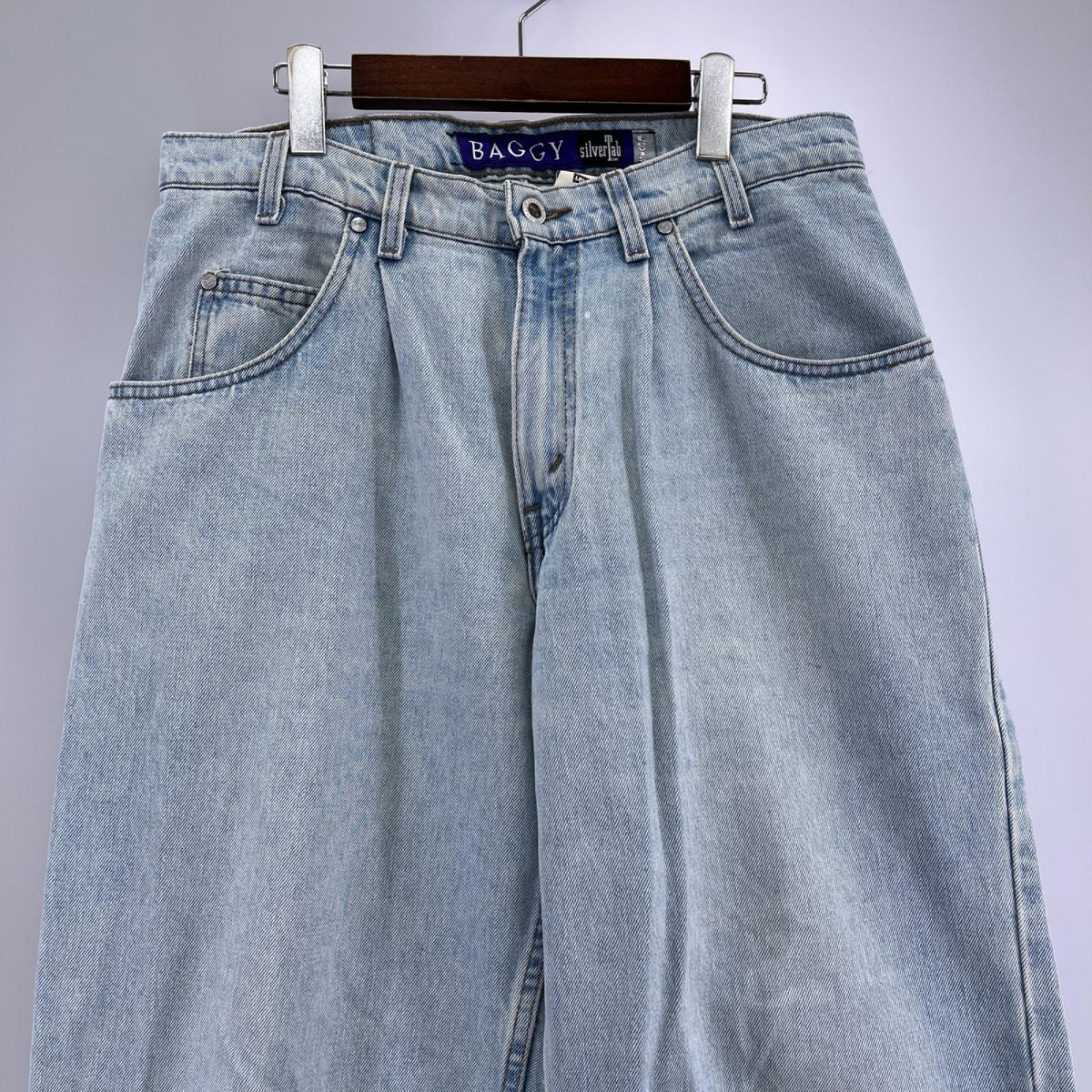 デニムパンツ Levi's Silver Tab デニムパンツ (W32L30) ブルー