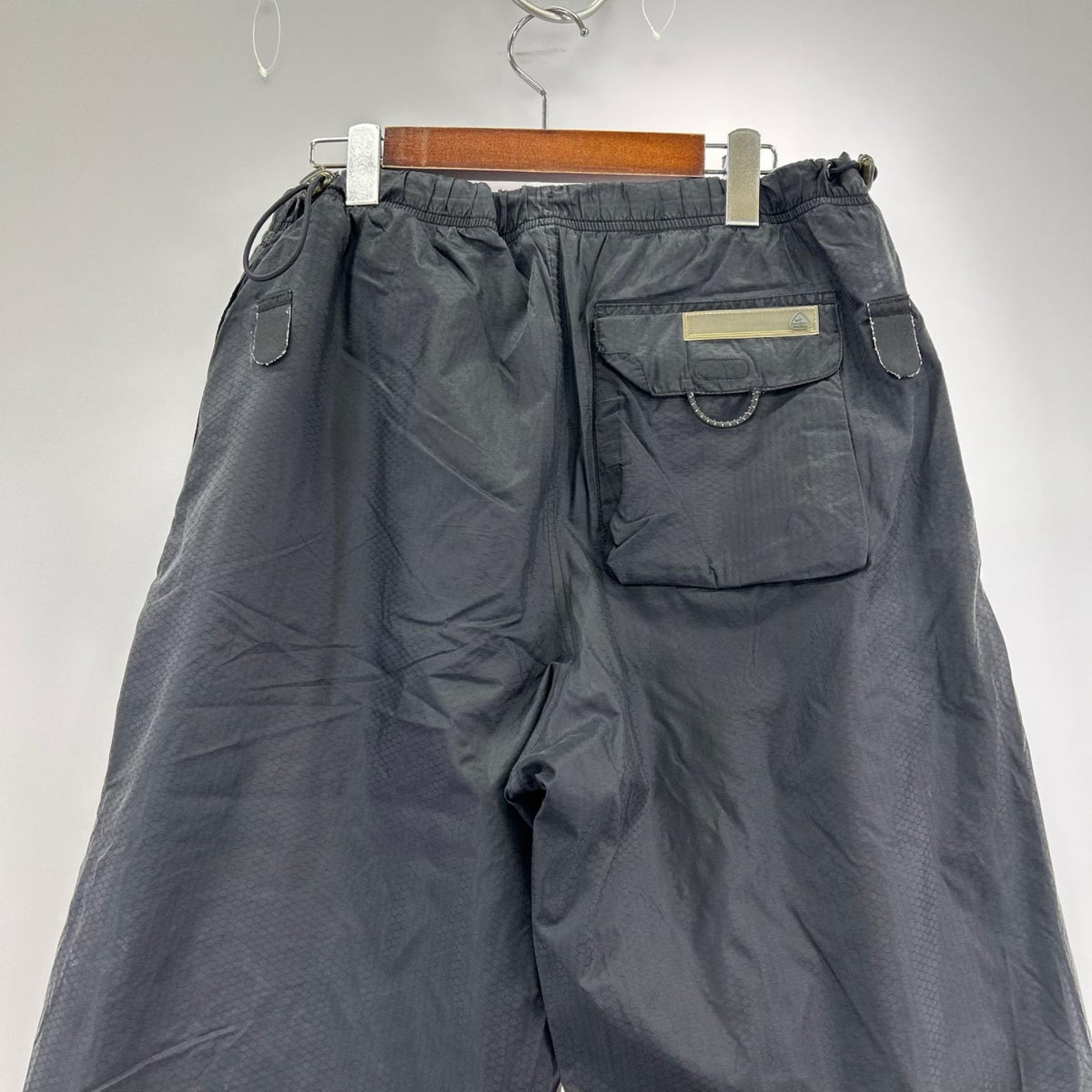 パンツ NIKE ACG ナイロンパンツ 黒 (L) L ブラック