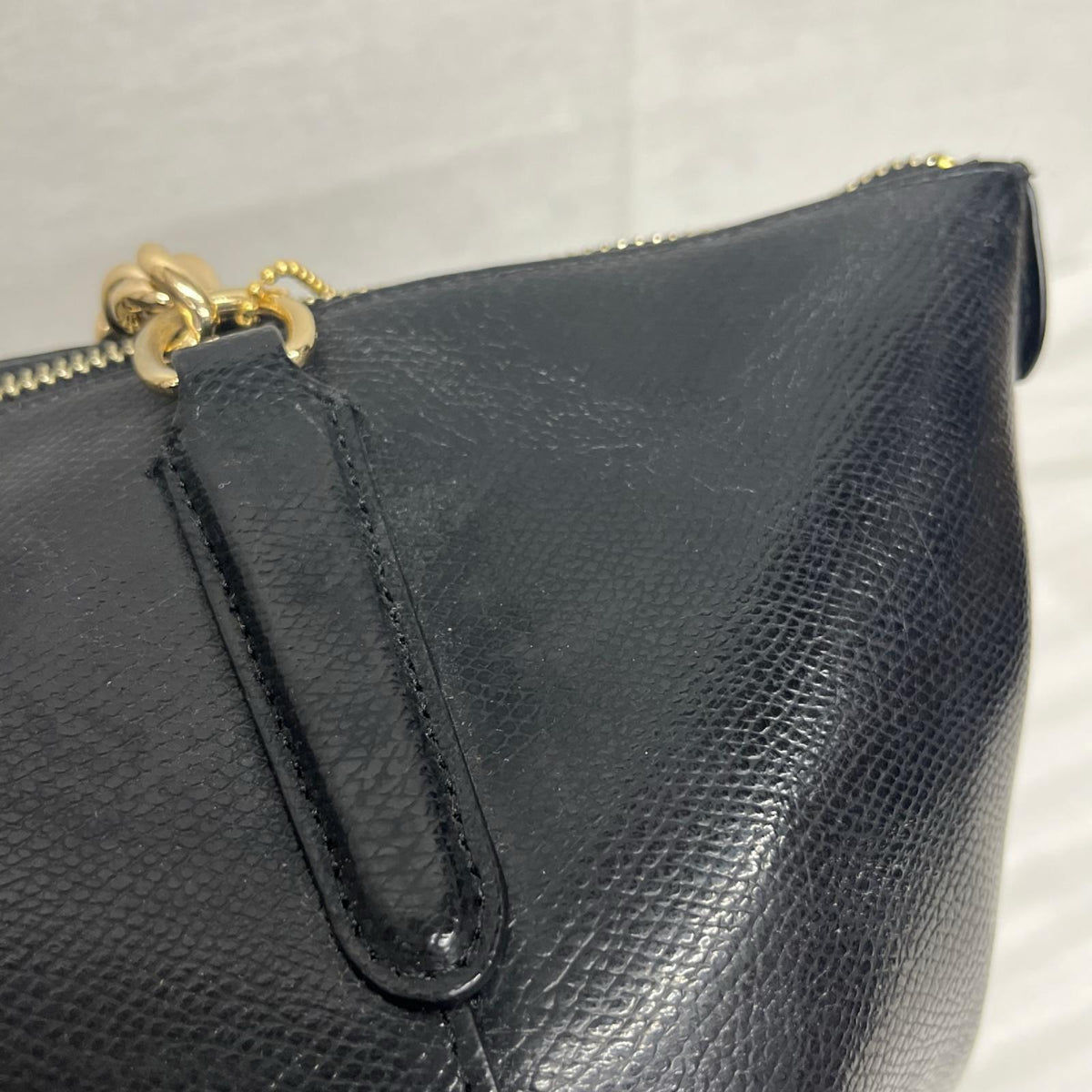 G1532 F37078 Lexy Chain Tote 黒