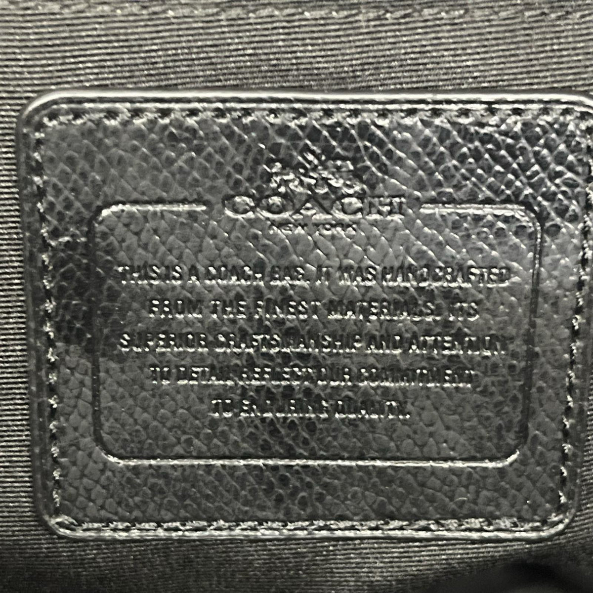 G1532 F37078 Lexy Chain Tote 黒