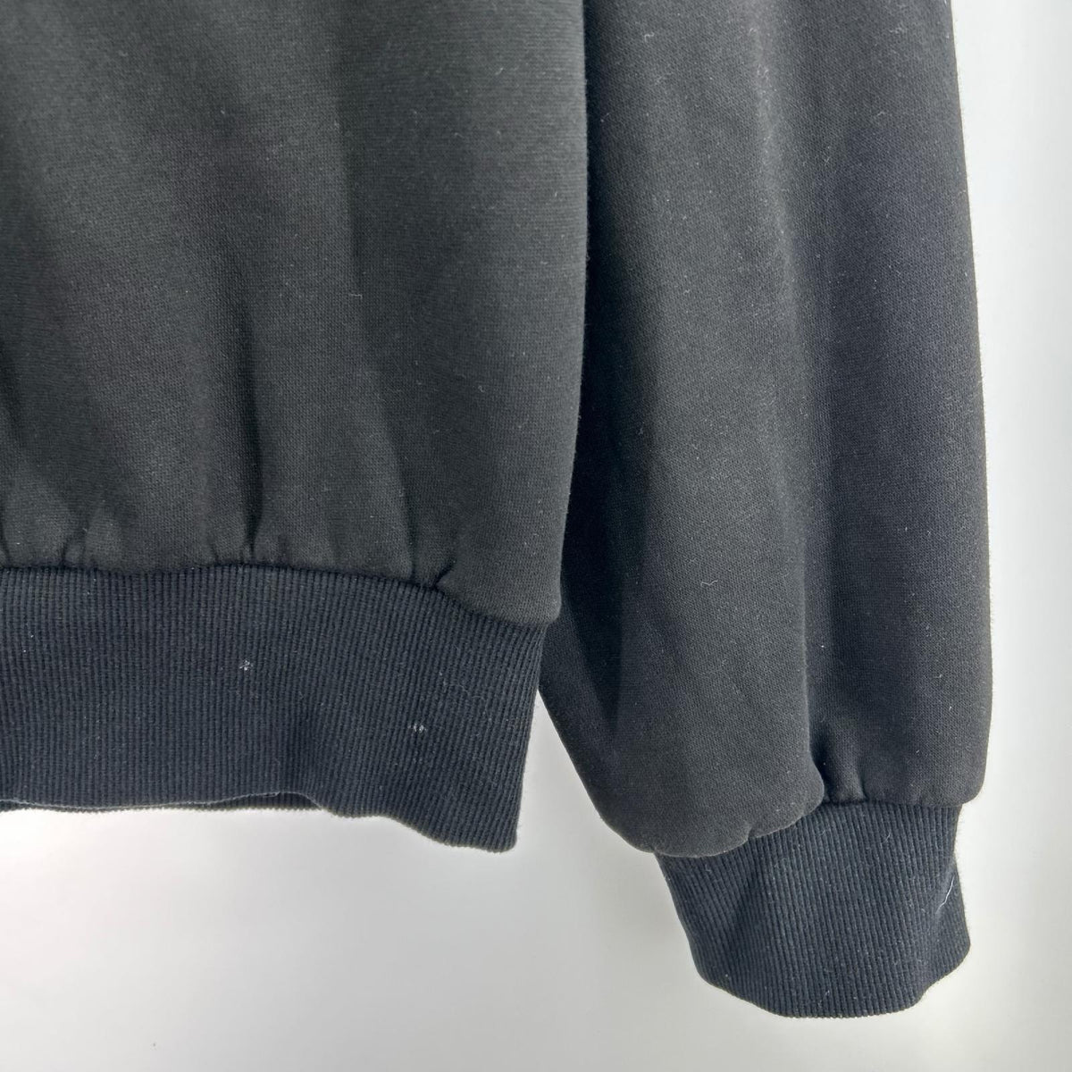スウェット BUTTER センターロゴ 黒 (XL) ブラック