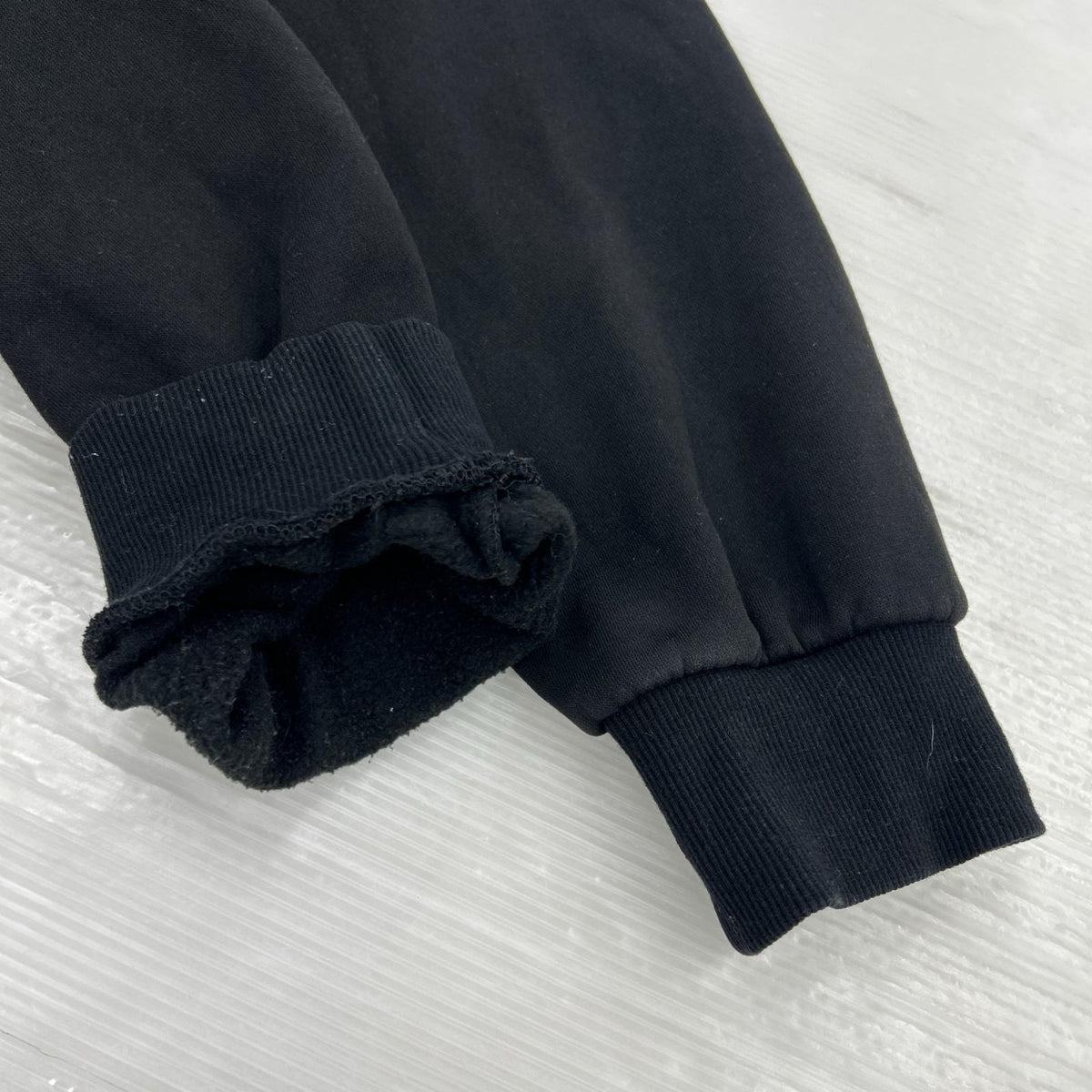 スウェット BUTTER センターロゴ 黒 (XL) ブラック