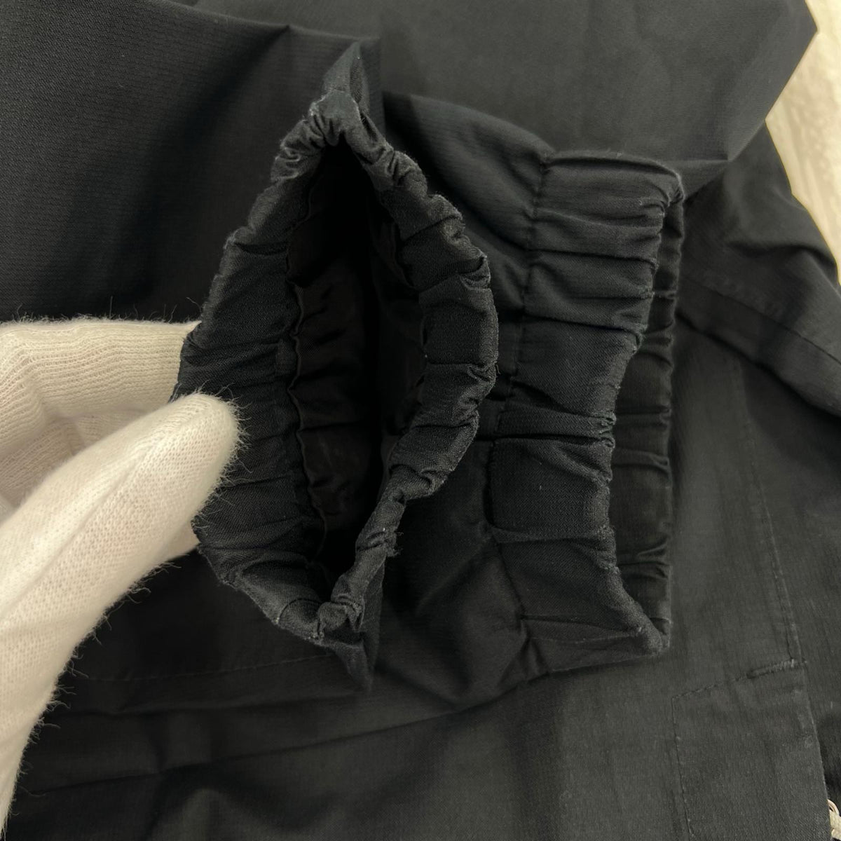 マウンテンパーカー DRYVENT 黒 ブラック