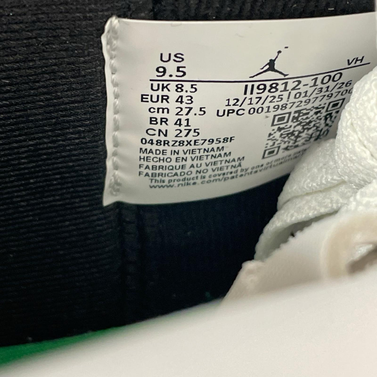 スニーカー Air Jordan 1 Mid SE Lucky Green 27.5cm 27.5cm (US9 1/2 UK9 EU45)