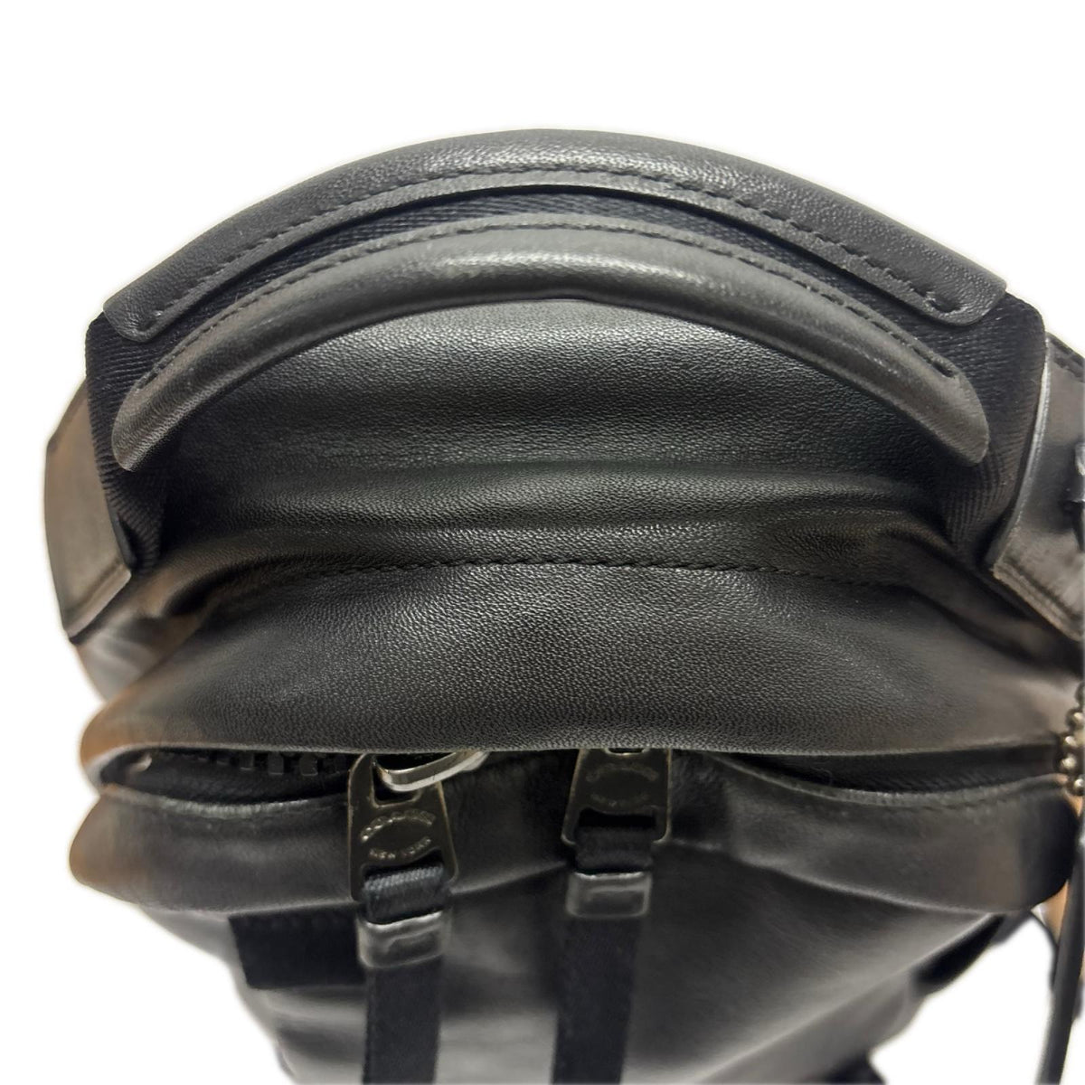 89908/スムーススカーフレザーエッジパックワンショルダー/黒 89908